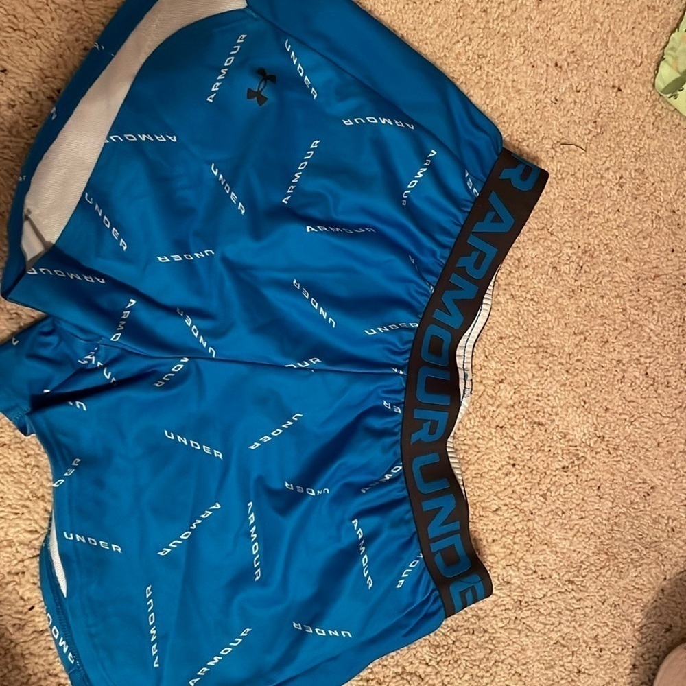 Under Amrour shorts